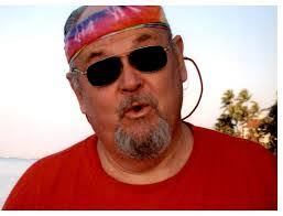 Edward Travers's Instagram, Twitter & Facebook