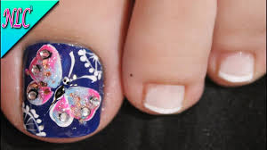 Pintados de uñas de pies mariposa. Diseno De Unas Para Pies Mariposa Con Piedritas Y Frances Butterfly Nail Art French Nail Art Youtube
