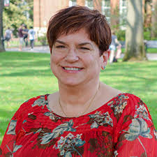 Donna Piazza's Instagram, Twitter & Facebook