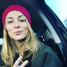 Stream Laure Boulleau music