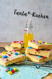 Fanta Kuchen Vom Blech Der Kuchen Klassiker Ruhrteigkuchen Kuchen Rezepte Kuchen Aus Der Dose