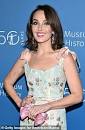 Chloe Fineman says she gets why one-time SNL costar Pete ...