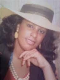 Sonya Spicer's Instagram, Twitter & Facebook