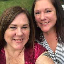 Diana Ryan's Instagram, Twitter & Facebook