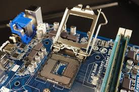 For that reason, before buying a new cpu please always make sure that the cpu is. Intel S Lga Cpu Sockets Explained Digital Trends