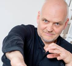 Se og k�b den anmelderroste bassworks bog online samt dvden larrys licks. Lars Danielsson Hr Music