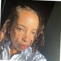 10+ "Sydney Swift" profiles