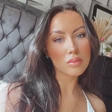 Sophie Baxter (@sophiebaxter751)