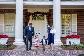 Ron desantis and his wife, casey desantis, announced on twitter on thursday that the couple is expecting their third child. Governor Ron Desantis Home Facebook