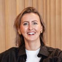 Vivian Bernstein's Instagram, Twitter & Facebook