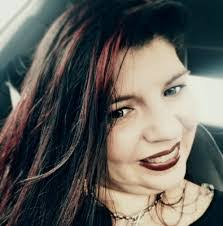 Vanessa Larsen's Instagram, Twitter & Facebook