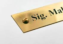Targhe in metallo personalizzate online - Durevoli e ...
