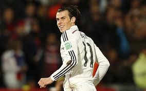 Bale is said to pocket around £350,000 a week after tax, with the guardian claiming that once bonuses are accounted along with lionel messi, bale has become the face of adidas' football arm and reportedly signed a new deal with the company in 2014 worth £20m. Man Utd Transfers Gareth Bale Open To Leaving Real Madrid And Joining Old Trafford
