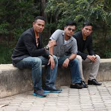 Adakah tuan rumah dan pembantu rumah bisa mengangkat bendera putih dan mengumumkan kedamaian serta menrungkai semua yang terjadi? Mohd Nazzuan On Twitter Nw Tuan Rumah Pembantu Rumah