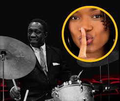 Stop talking and listen ‼️ What's the most inventive way you've ever seen a  musician deal with a noisy audience? As far back as 1963 Art Blakey  complained about audiences at