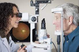 A Macular Hole Is A Hole In The Eye S Macula The Macula Is A Highly Specialized Area Of The Central Retina That G Macular Degeneration Gene Therapy Eye Health