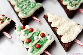 These christmas trees, made from ice cream cones and hiding a brownie inside, are super easy to to bake the brownie trees, you'll want to grab a foil casserole dish from the dollar store and use a. 20 Christmas Brownies Everyone Will Love Love Our Crazy Life