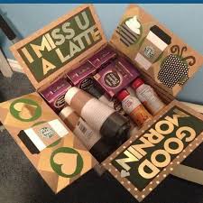 22 Genius Friend Care Package Ideas Guaranteed To Make Them Smile By Sophia Lee Diy Gifts College Care Package Military Care Package