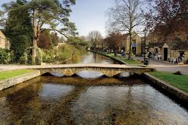 The village had a population of 3,296 at the 2011 census. Cotswold Homes Bourton On The Water The Best Of Both Worlds