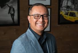 Andrew Tull's Instagram, Twitter & Facebook