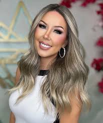 Chelsey Smith Crowns Charmaine Beach Blonde Wig