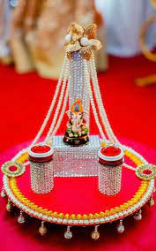Pin By Riya Yadav On Wedding Decor Indian Wedding Gifts Wedding Gifts Packaging Wedding Gift Pack
