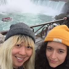 Tamara Askew's Instagram, Twitter & Facebook