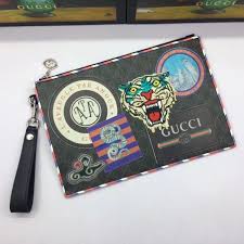 gucci 496346 night courrier gg supreme pouch bag bella gucci pouch gucci pouch bag pouch
