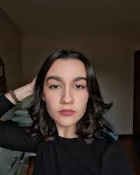 Leticia May's Instagram, Twitter & Facebook