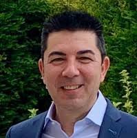 Carlos Feal's Instagram, Twitter & Facebook