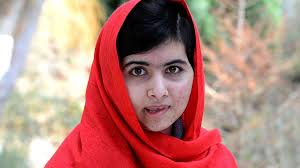 Malala yousafzai, often referred to mononymously as malala, is a pakistani activist for female education and the youngest nobel prize laurea. Taliban Opfer Malala Yousafzai Spricht Vor Der Uno Der Spiegel