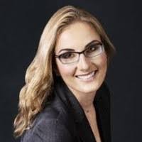 Anna Frontczak's Instagram, Twitter & Facebook