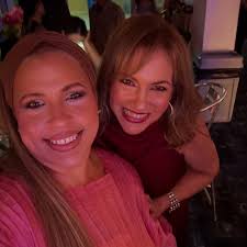 ✨ Celebrando la vida, la amistad y los buenos momentos ✨ Desde el 2012 la  vida me regaló una amistad muy especial… mi querida Ingrid Casas, una mujer  que se ha