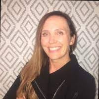 Lili Ohanian's Instagram, Twitter & Facebook