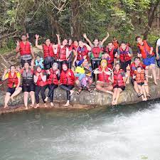 Menelusuri sungai citumang (body rafting) durasi 2 jam. Paket Body Rafting Citumang