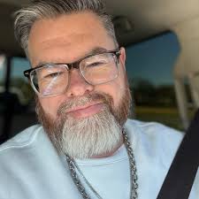 Do Apple CarPlay headunits support screen mirroring?