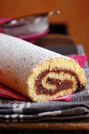 La pasta biscotto si utilizza per le torte, per esempio come base nelle torte senza cottura, come le. Rotolo Farcito Morbido Facile E Veloce Con Tutorial Mamma Papera