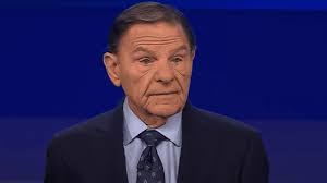 William Decamp's Instagram, Twitter & Facebook