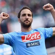 Serie a encuentra aquí los resultados que dejó el partido entre napoli y lazio. Napoli Vs Lazio Final Score 4 2 Higuain Treble Sinks Lazio Sbnation Com