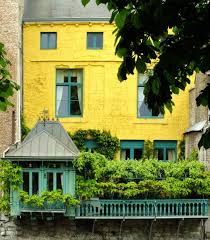 Topvise Yellow Houses Namur House Styles