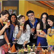 But after moving to new york on a whim this year, she is the latest wa model to have the international fashion world at her feet. Richa Koneenika Indroneel Jessica And Jaya During Jessica Gomes Surana S Kitty Party In Kolkata
