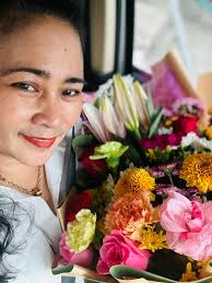 Happy 25th wedding anniversary honey thank you for the flowers❤️😘love you😘