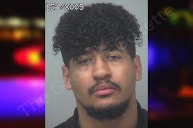 Darius Goins's Instagram, Twitter & Facebook