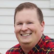 Justin Lueck's Instagram, Twitter & Facebook