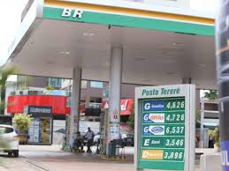 O ministério público eleitoral em sobral, no ceará, também já recebeu imagens dos tíquetes que estariam sendo distribuídos para a população: Gasolina Chega A R 4 62 Veja Em Quais Postos Ainda Vale O Preco Antigo Economia Campo Grande News