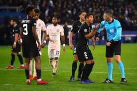 Rendkívül izgalmas küzdelemnek ígérkezik az idei bajnokok ligája döntő! Index Futball Bajnokok Ligaja A Bl Donto Biroja Ket Meccsen Haromszor Tevedett Nagyot A Liverpool Javara