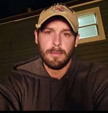 Update #NoLongerMissing #Located According to Sean Hardwick's Family, Sean  has been #Found #Safe in #Indiana. Thank You to @topfans and everyone who  watched for him and shared his posts. #ThankYouSharingIsCaring