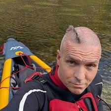 Slightly odd, filling my Tomahawk with water! But I found the leaks!