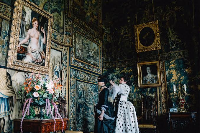 The Favourite' Review: Scheming for Power in a Kinky Palace Triangle - The  New York Times