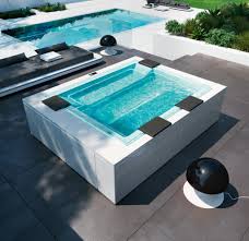 Wellness Im Whirlpool Schwimmbad De Whirlpool Spa Design Schwimmbader